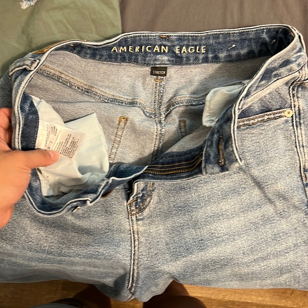 American Eagle Mom jeans